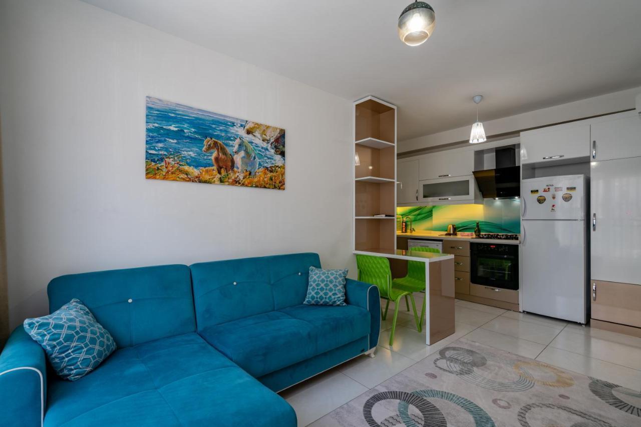 Sare Suites Downtown Antalya Bagian luar foto