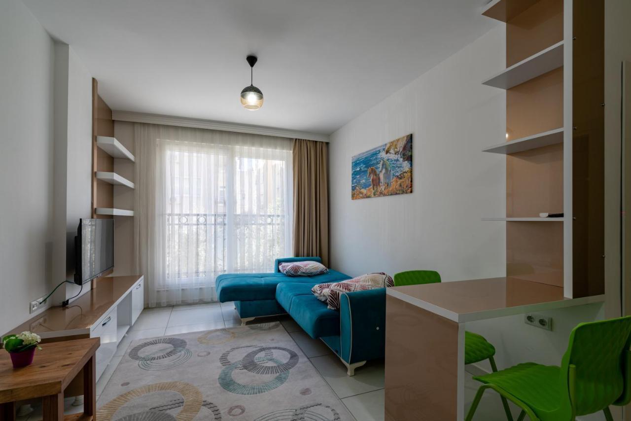 Sare Suites Downtown Antalya Bagian luar foto