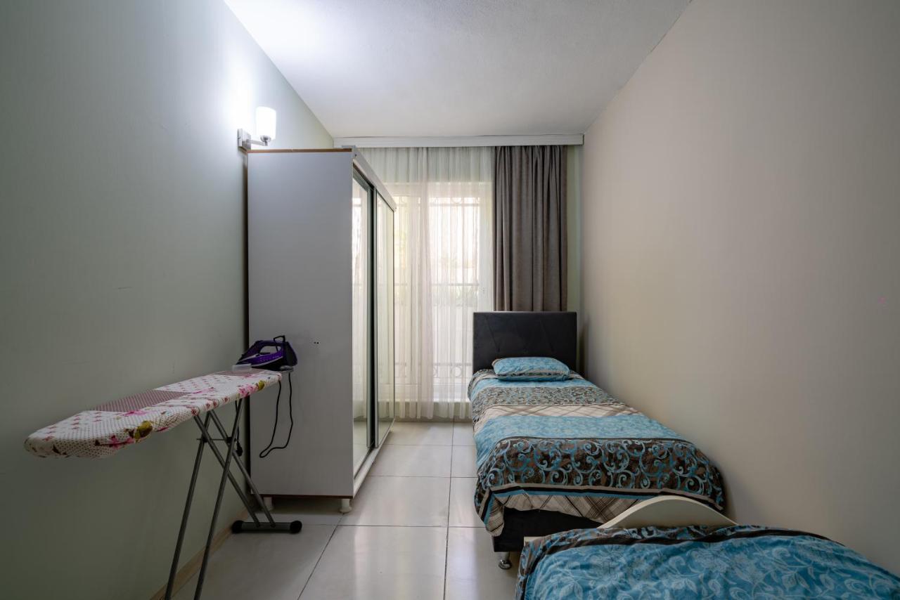 Sare Suites Downtown Antalya Bagian luar foto