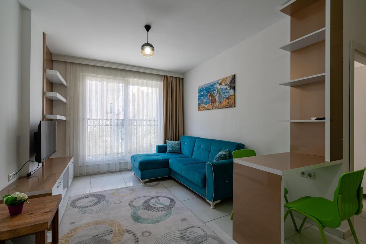 Sare Suites Downtown Antalya Bagian luar foto