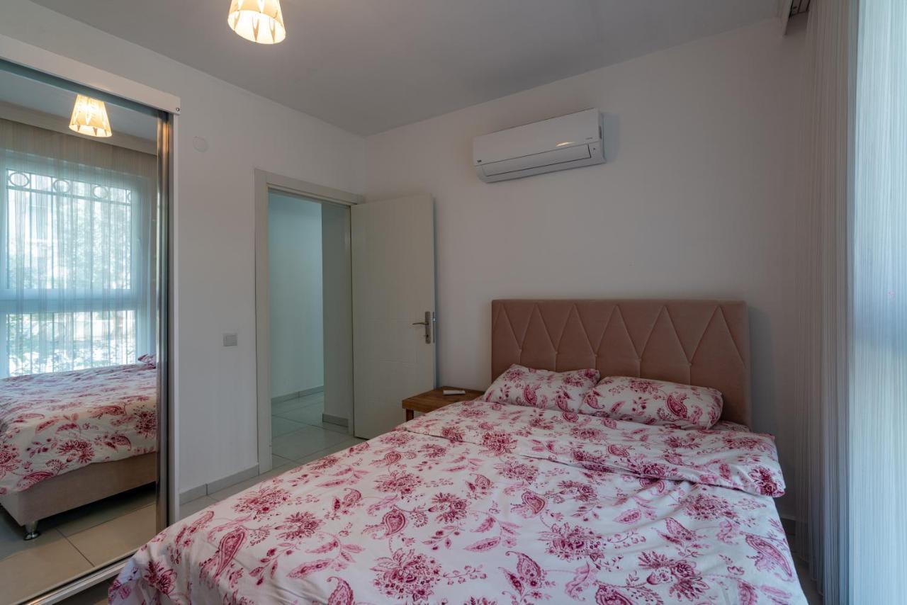 Sare Suites Downtown Antalya Bagian luar foto