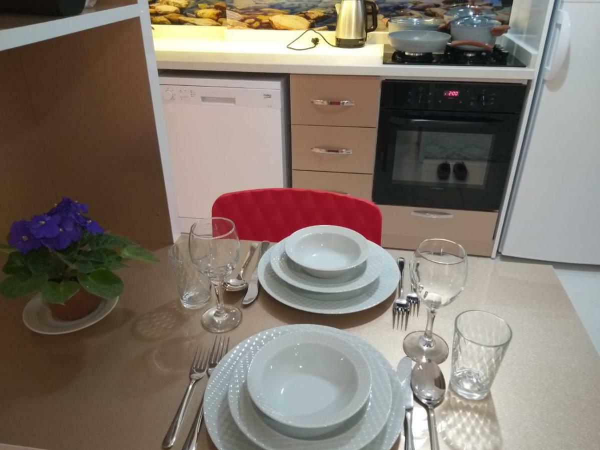 Sare Suites Downtown Antalya Bagian luar foto