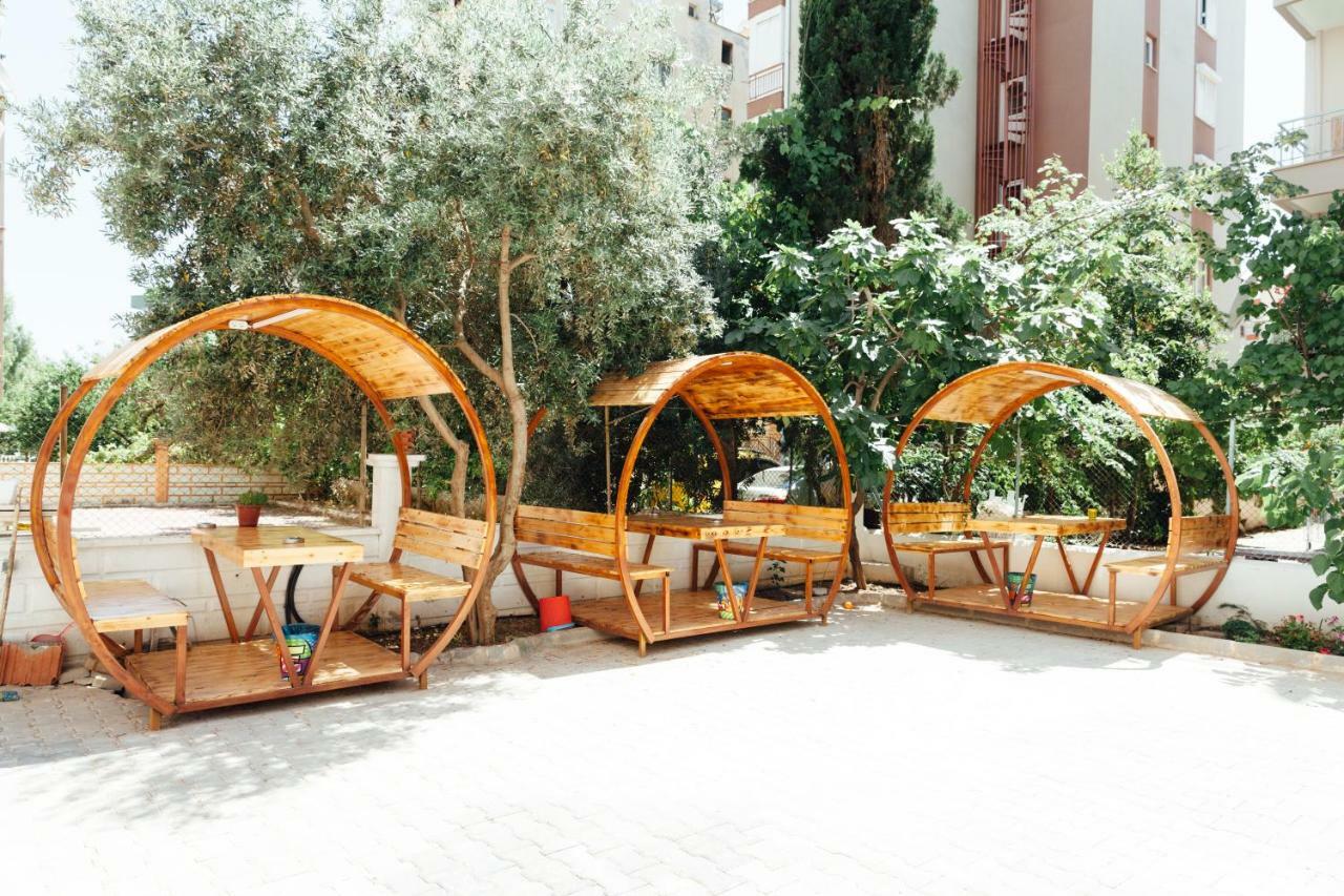 Sare Suites Downtown Antalya Bagian luar foto