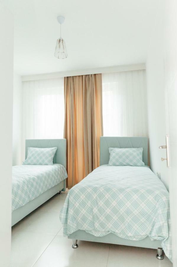 Sare Suites Downtown Antalya Bagian luar foto
